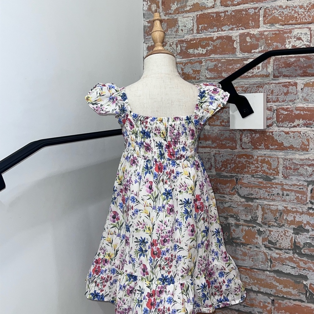 Floral Ruffle Sleeve Dress - Picture 2 of 5